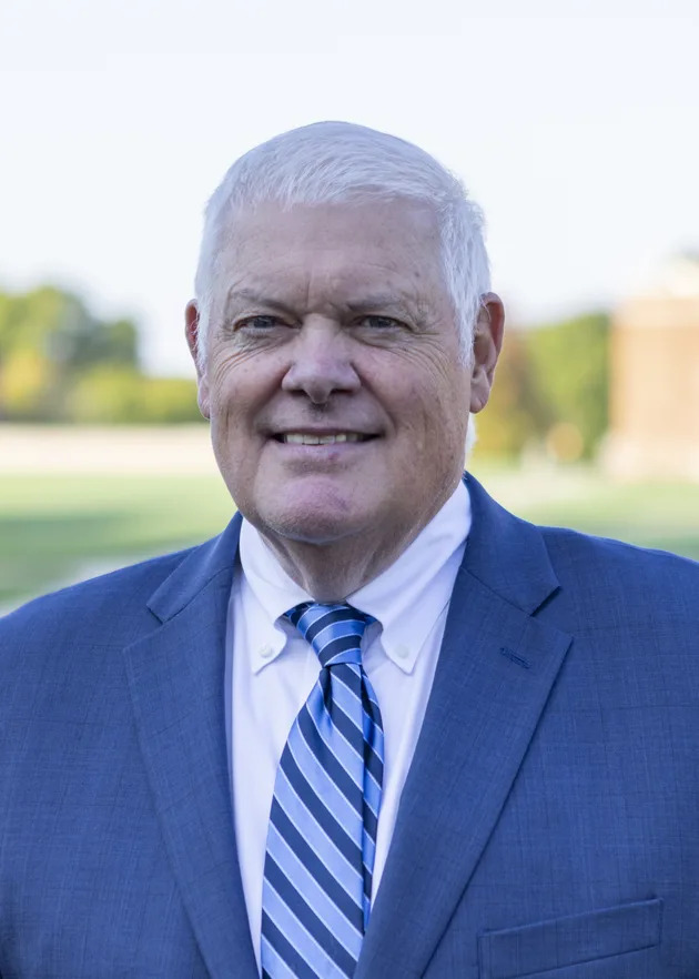 Daniel Phillips ’77