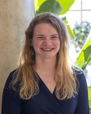 Dr. Sarah Schlichte 