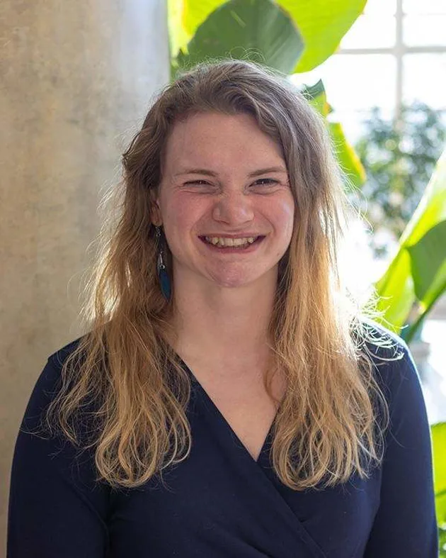 Dr. Sarah Schlichte 