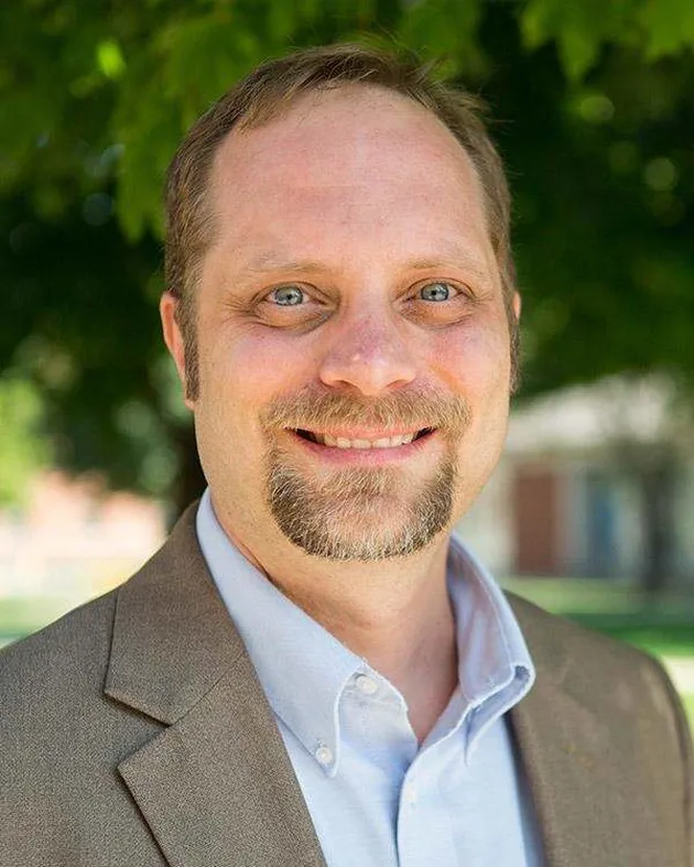 Dr. Bryan Kampbell 
