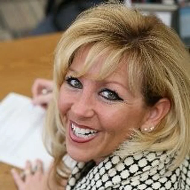 Dr. Carol Seid 