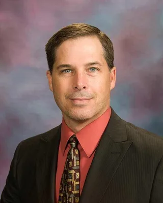 Dr. Daniel Strohmyer 