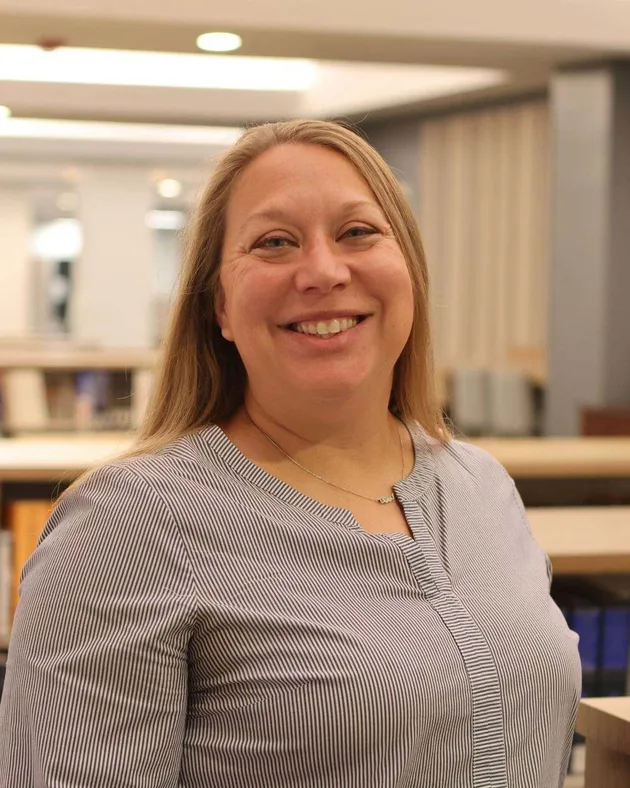 Dr. Elizabeth Kluver 